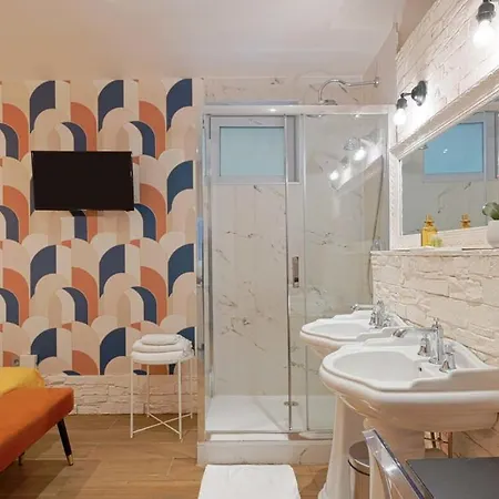 Beautiful And Cosy Small Studio Well Located Appartamento Parigi