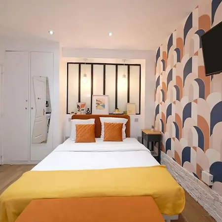 Beautiful And Cosy Small Studio Well Located * Parigi